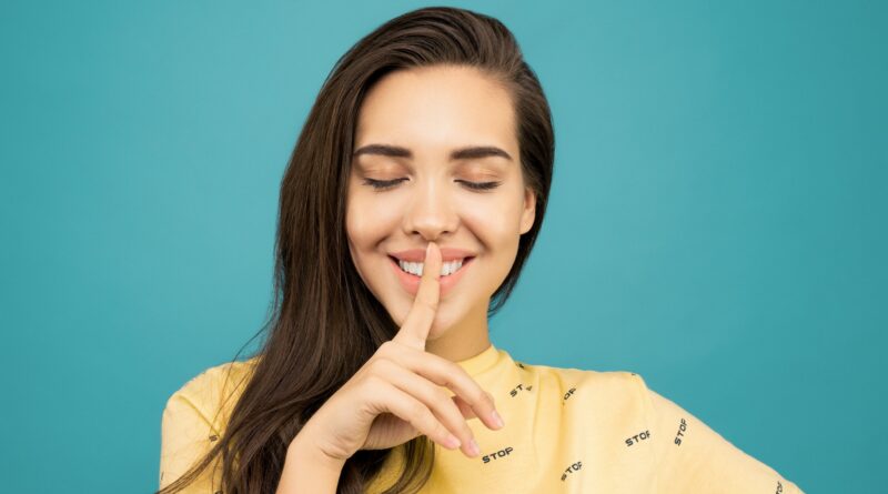 7 Ciri – Ciri Teman palsu